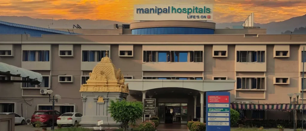Dr Vignesh Karthik worked and provided High Class Joint Replacement surgeries at the Manipal Hospital Salem.