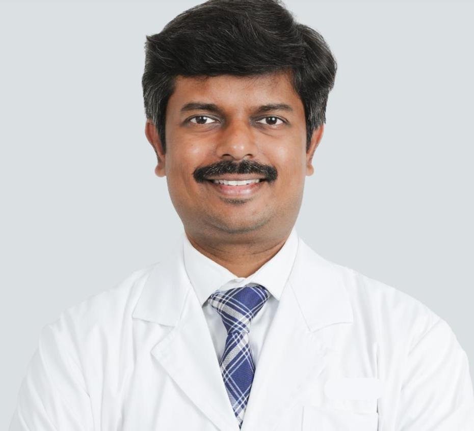 Dr Vignesh Karthik Specialist Orthopedic Surgeon - Dubai
